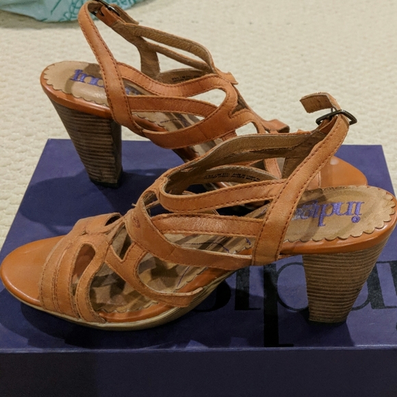 Indigo by Clarks Sandals - Picture 3 of 3